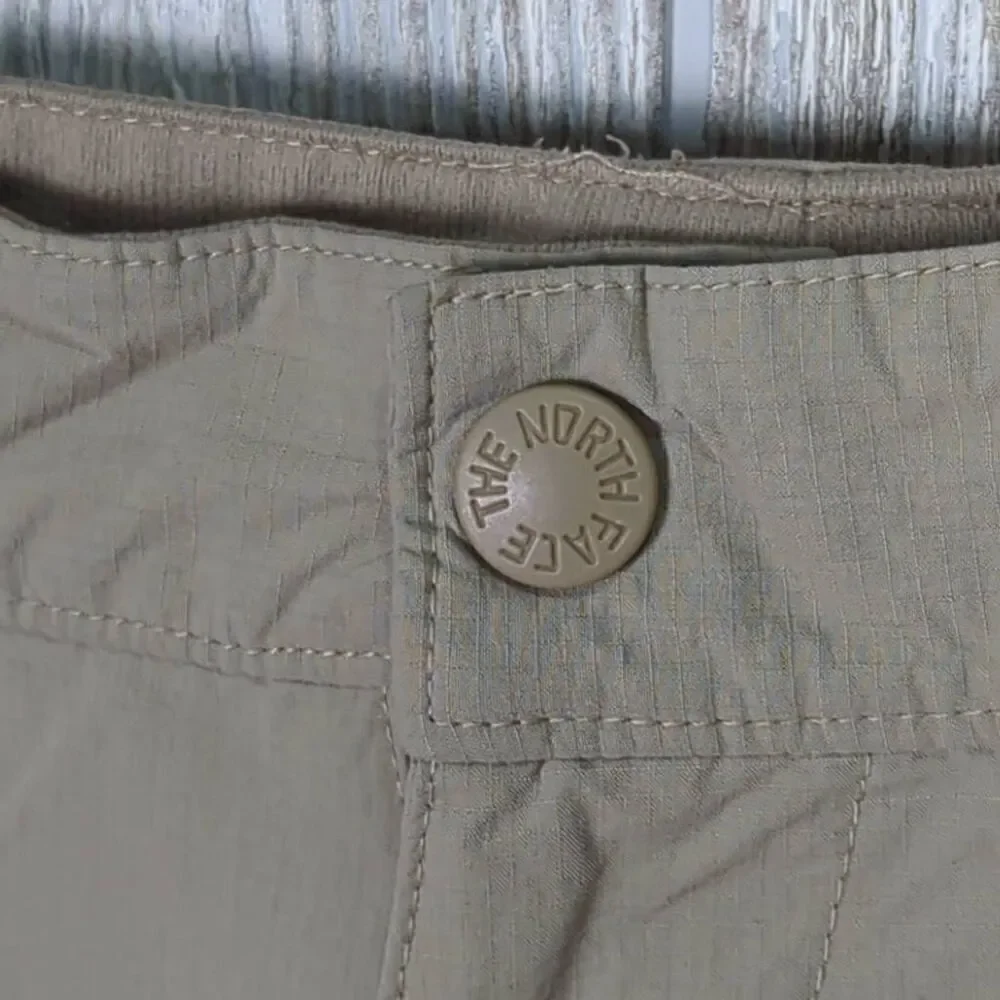 The North Face Men’s 30 Tan Khaki Cargo Hiking Outdoor Pants Stow Pocket
